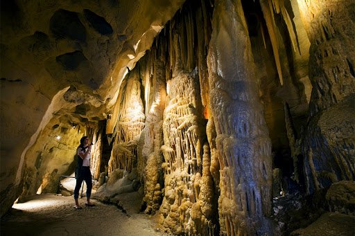 Baratang Island Limestone Caves and Mud Volcano Tour