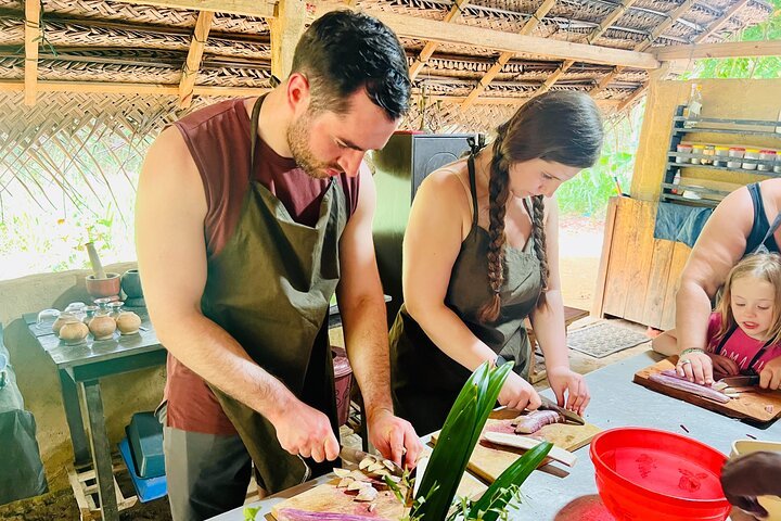 Habarana Hiriwadunna Village Tour with Traditional Lunch