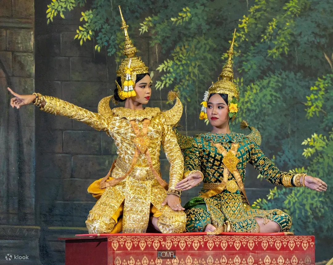 Siem Reap Buffet Dinner with Apsara Show
