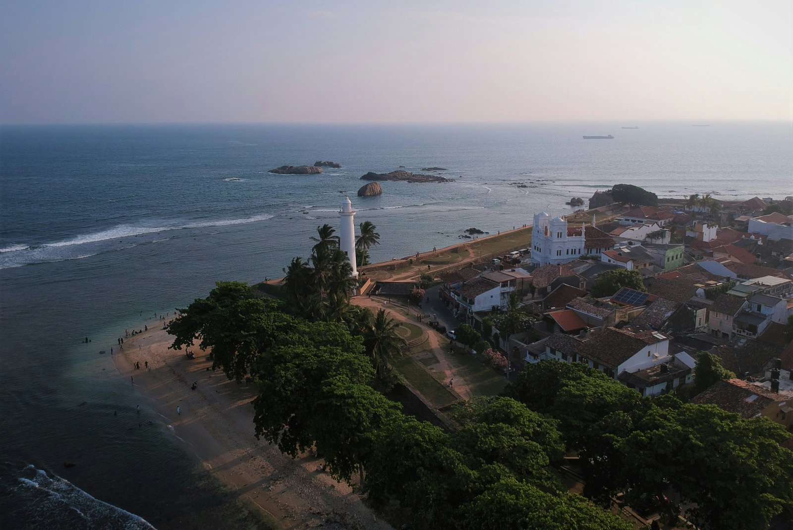 Comfortable Private Transfer from Colombo to Galle