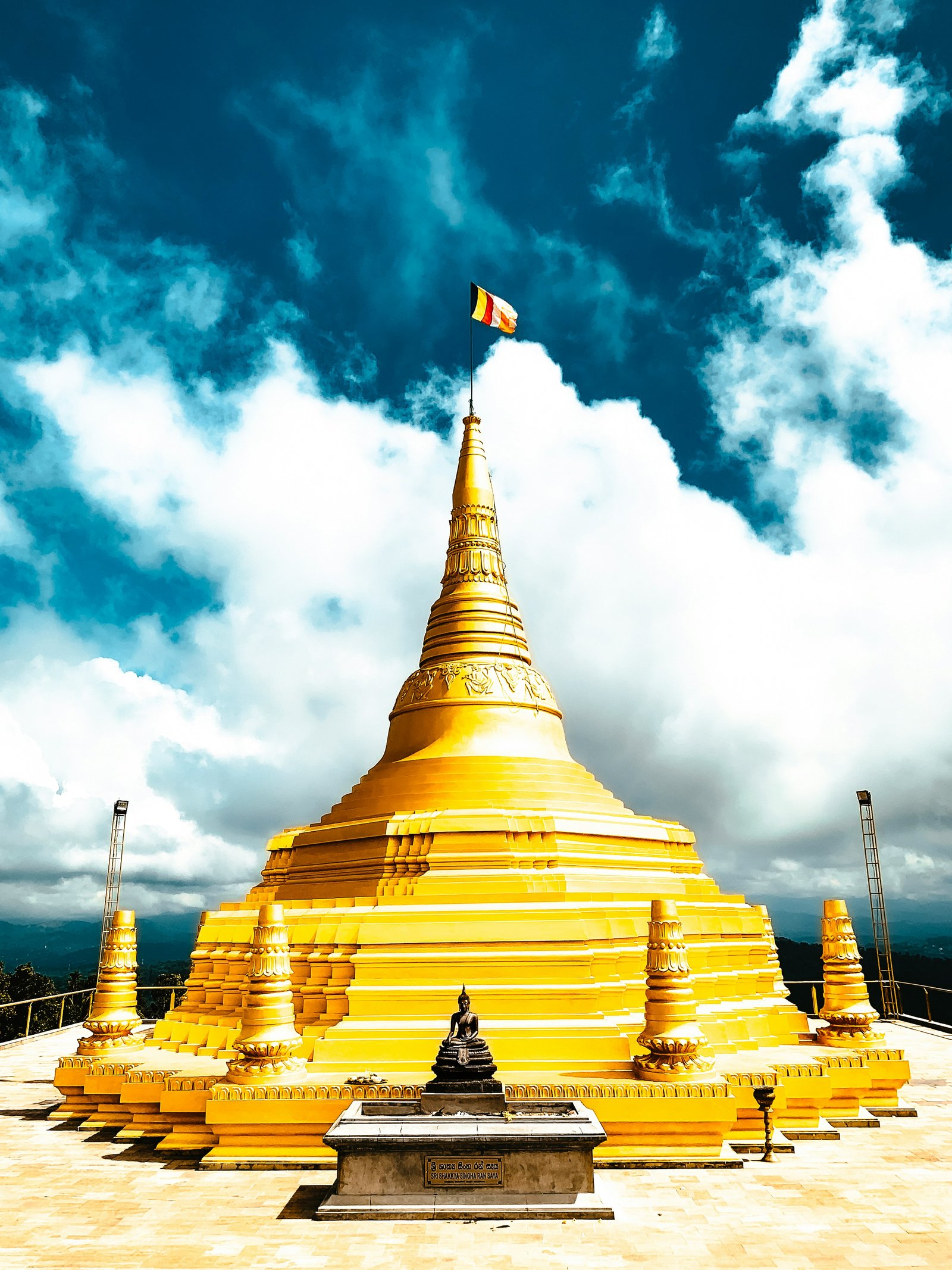 Private Transfer from Colombo to Nelligala Temple