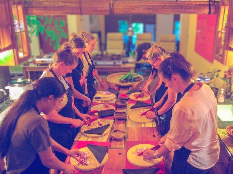 Madurai Cooking Class and Market Tour Experience