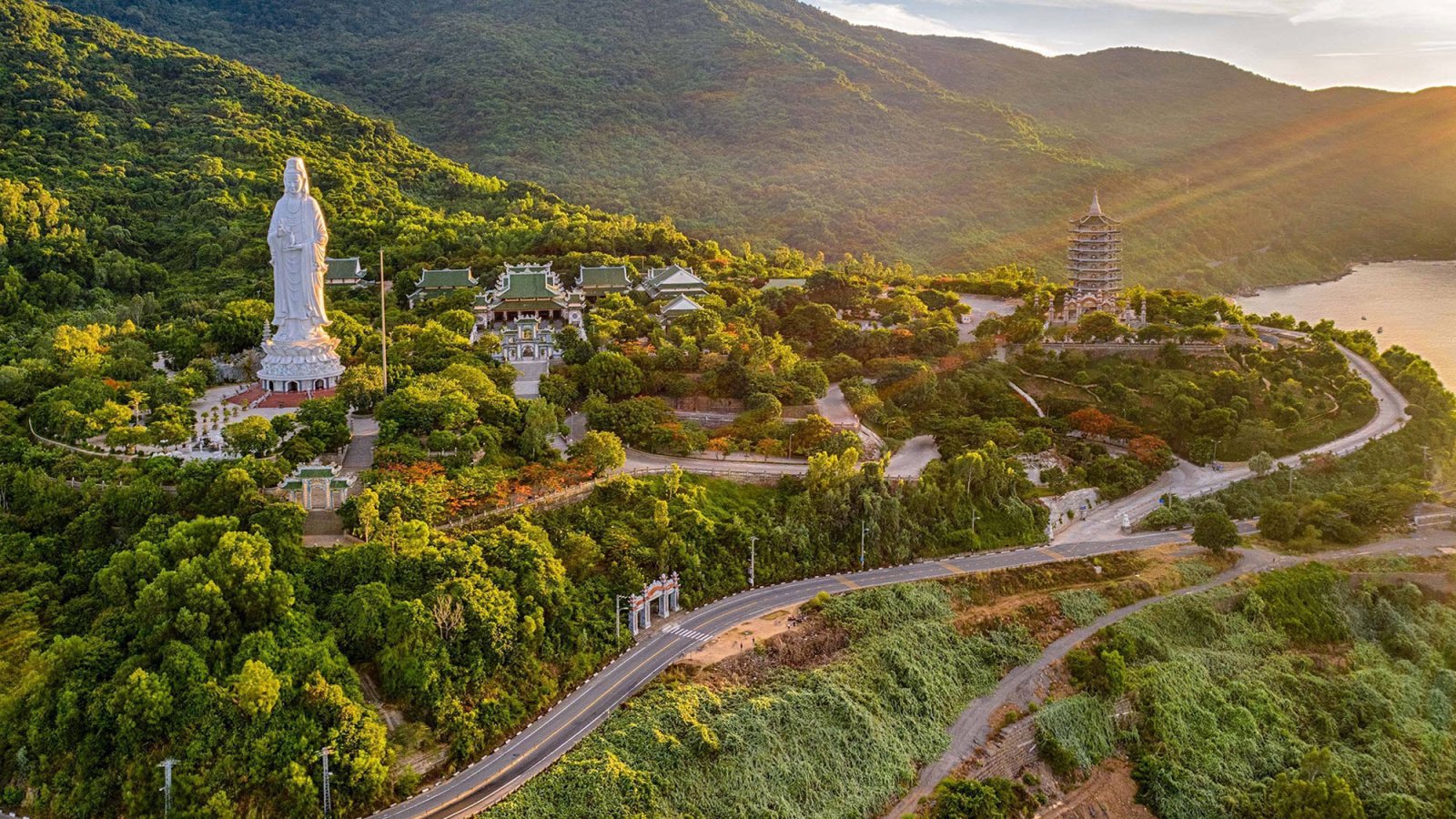 Marble Mountains and Monkey Mountains Sunset Tour from Hoi A