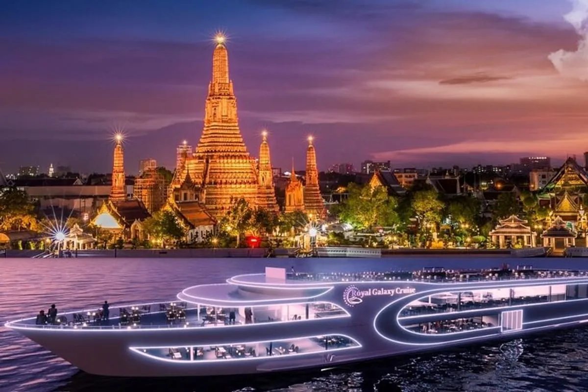 Bangkok Planet Sunset Dinner Cruise Experience