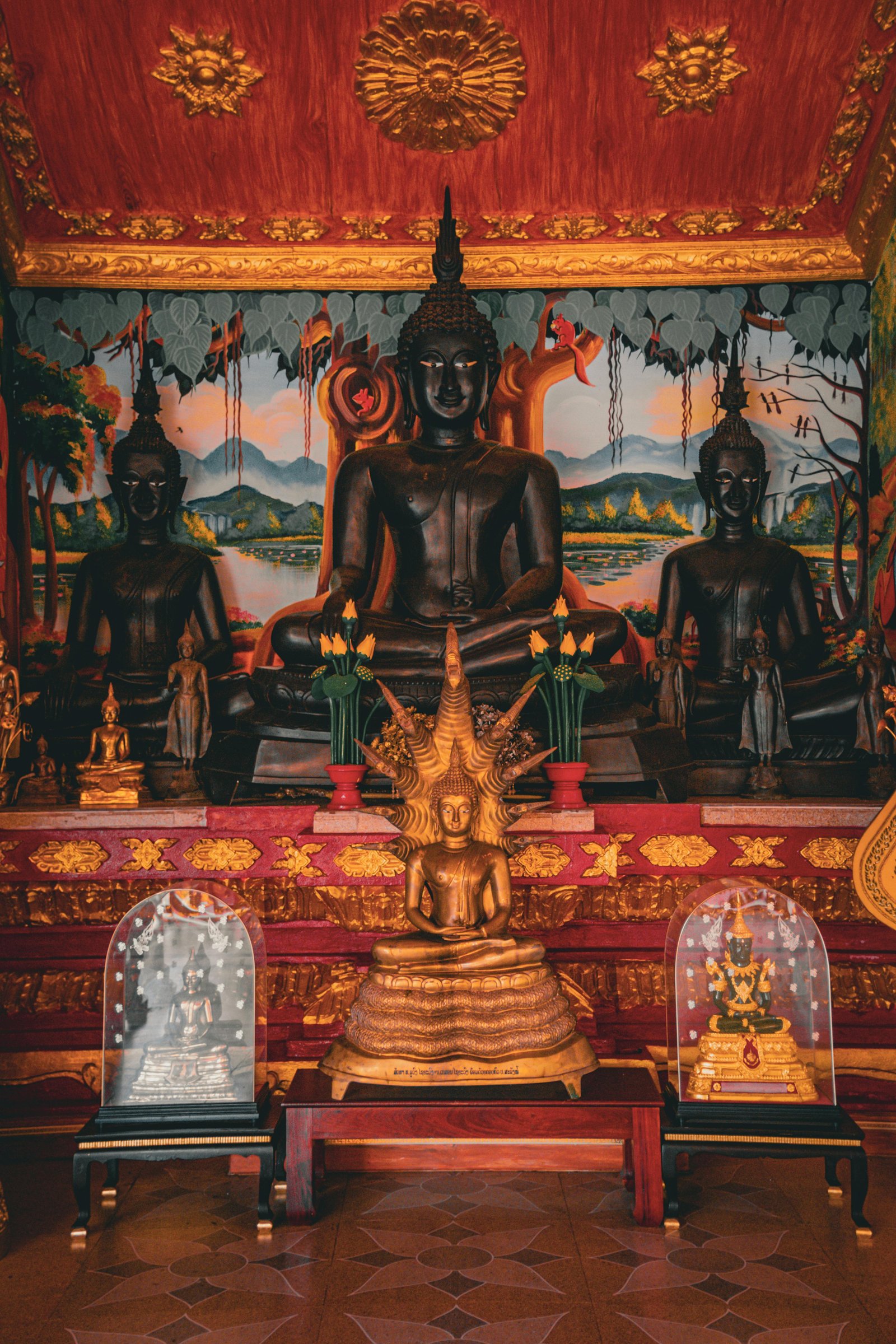 Colombo: Sightseeing Tour, Beach, and Kelaniya Temple Day