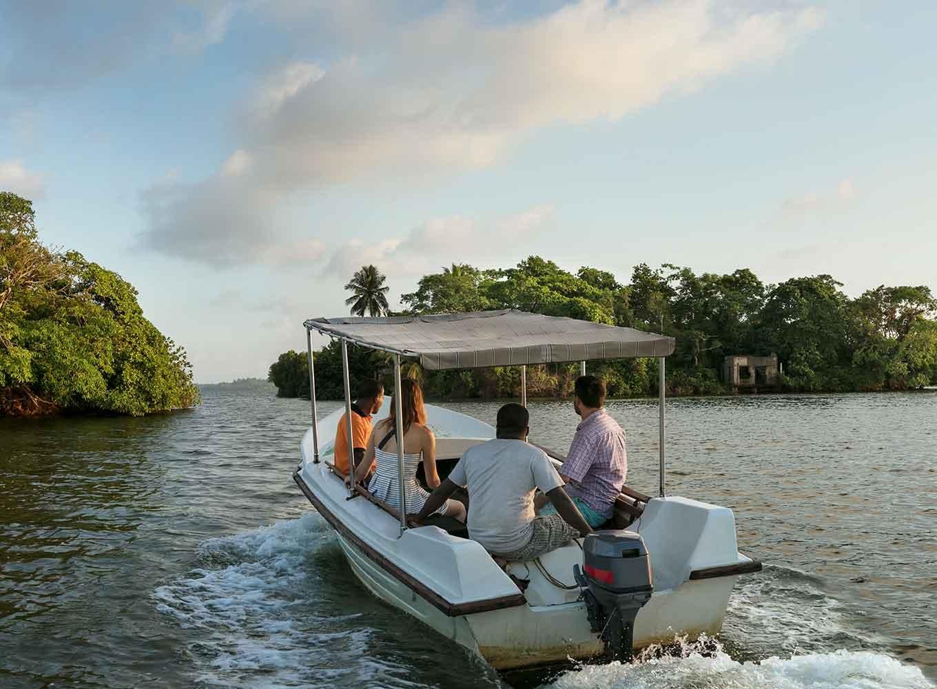 Koggala Lake: Boat Safari to Wildlife & Cinnamon Island