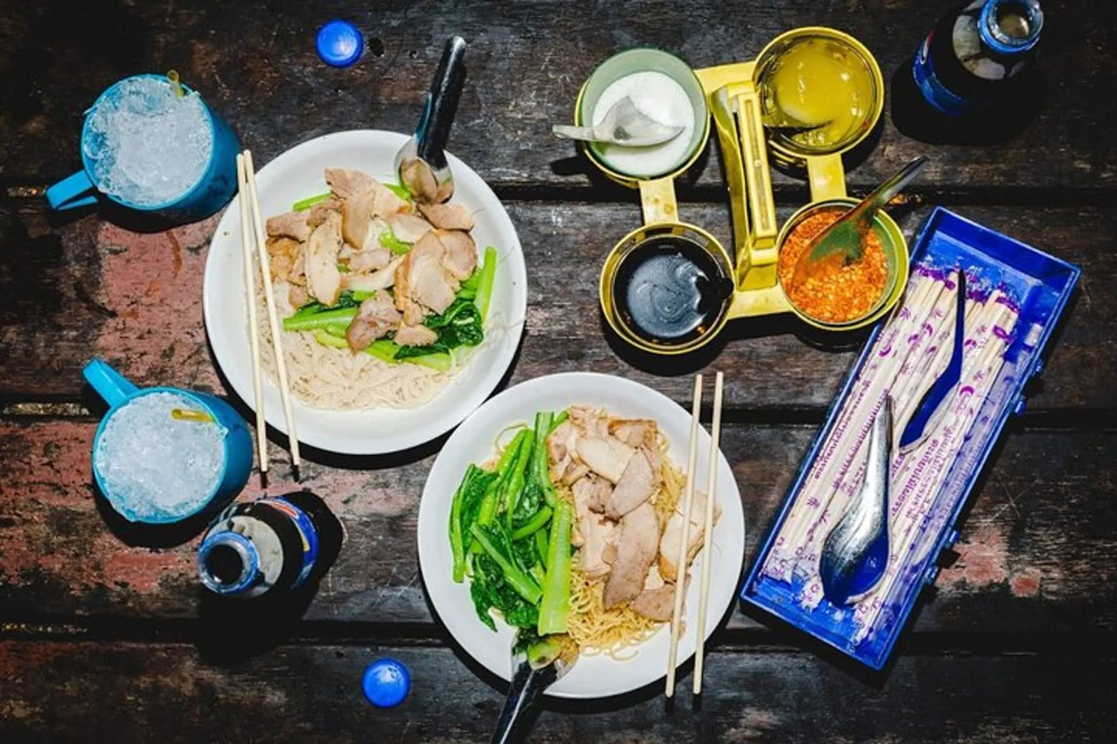 Bangkok Chinatown Food Tour with 15 Tastings