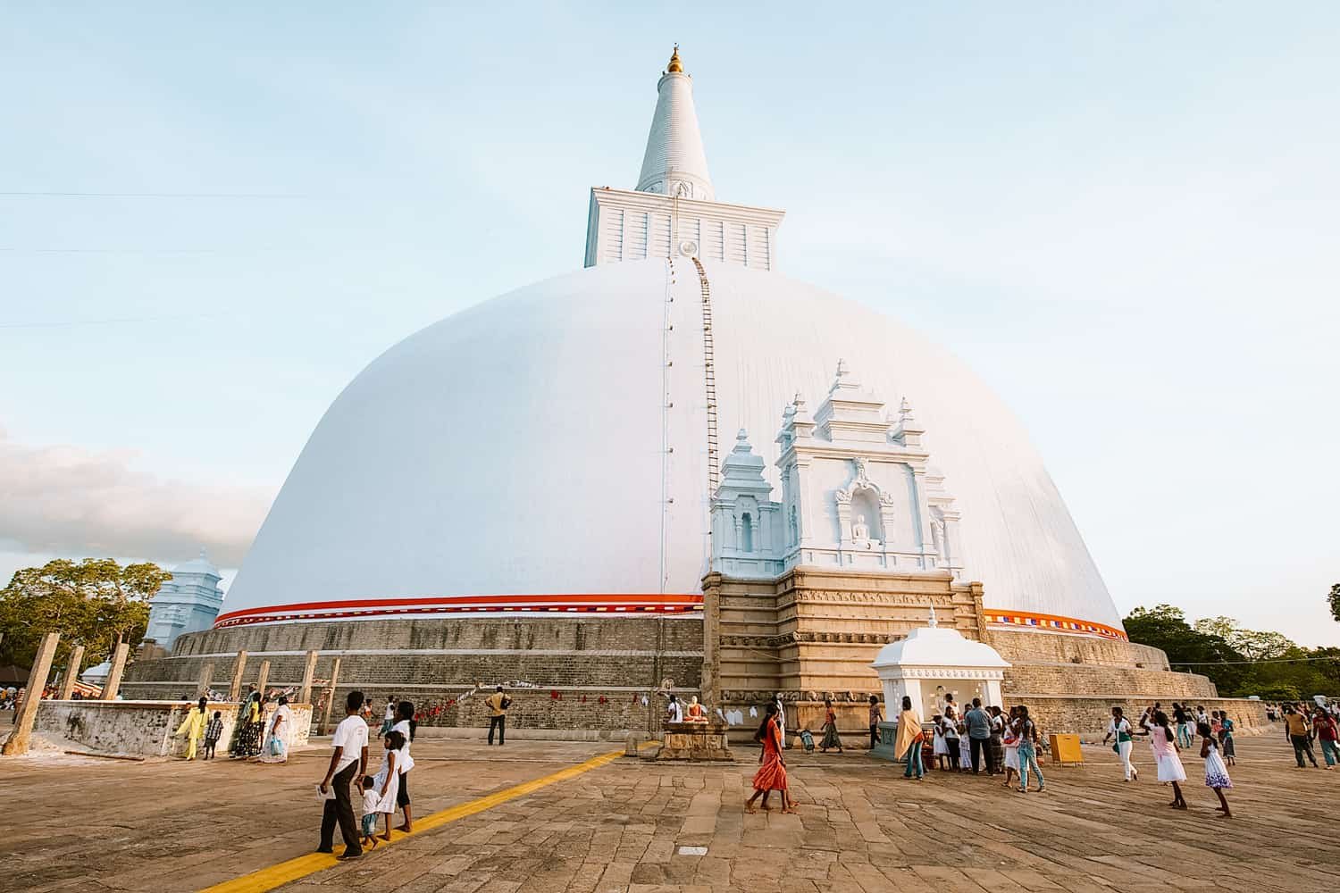 Anuradhapura Chronicles: Day Tour from Ella
