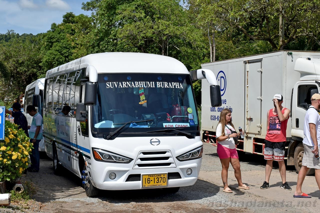 Koh Samui Pier to Hotel Shared Minibus Transfer