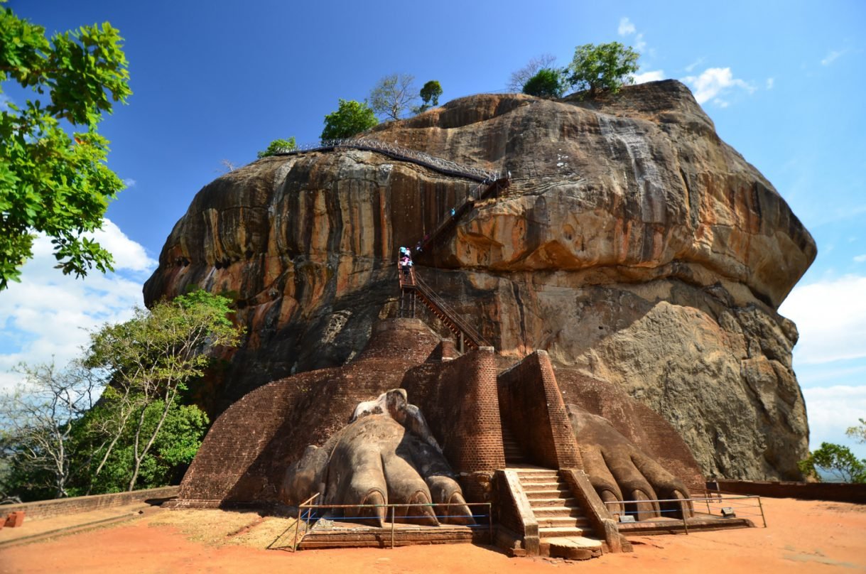 Legends of Lanka: Sigiriya Rock & Polonnaruwa Discovery
