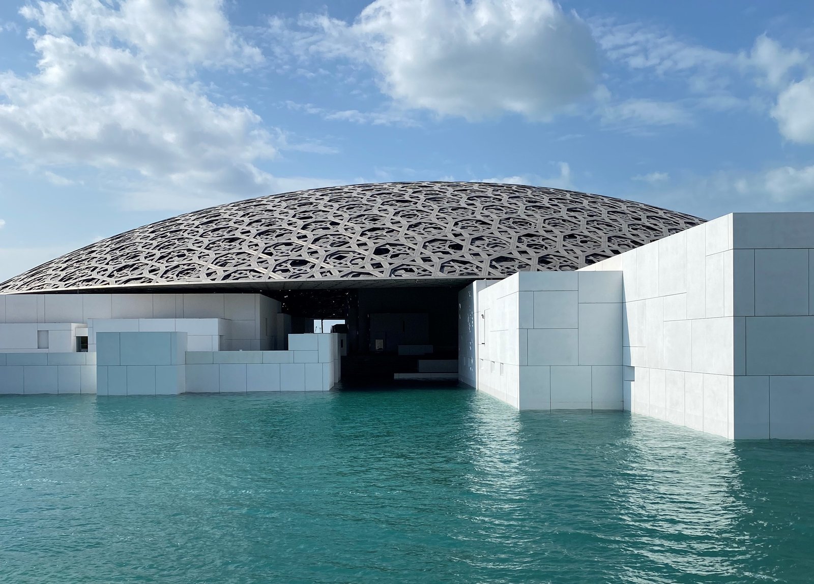 Louvre Abu Dhabi with Transfer – Museum Tour & Entry Tickets
