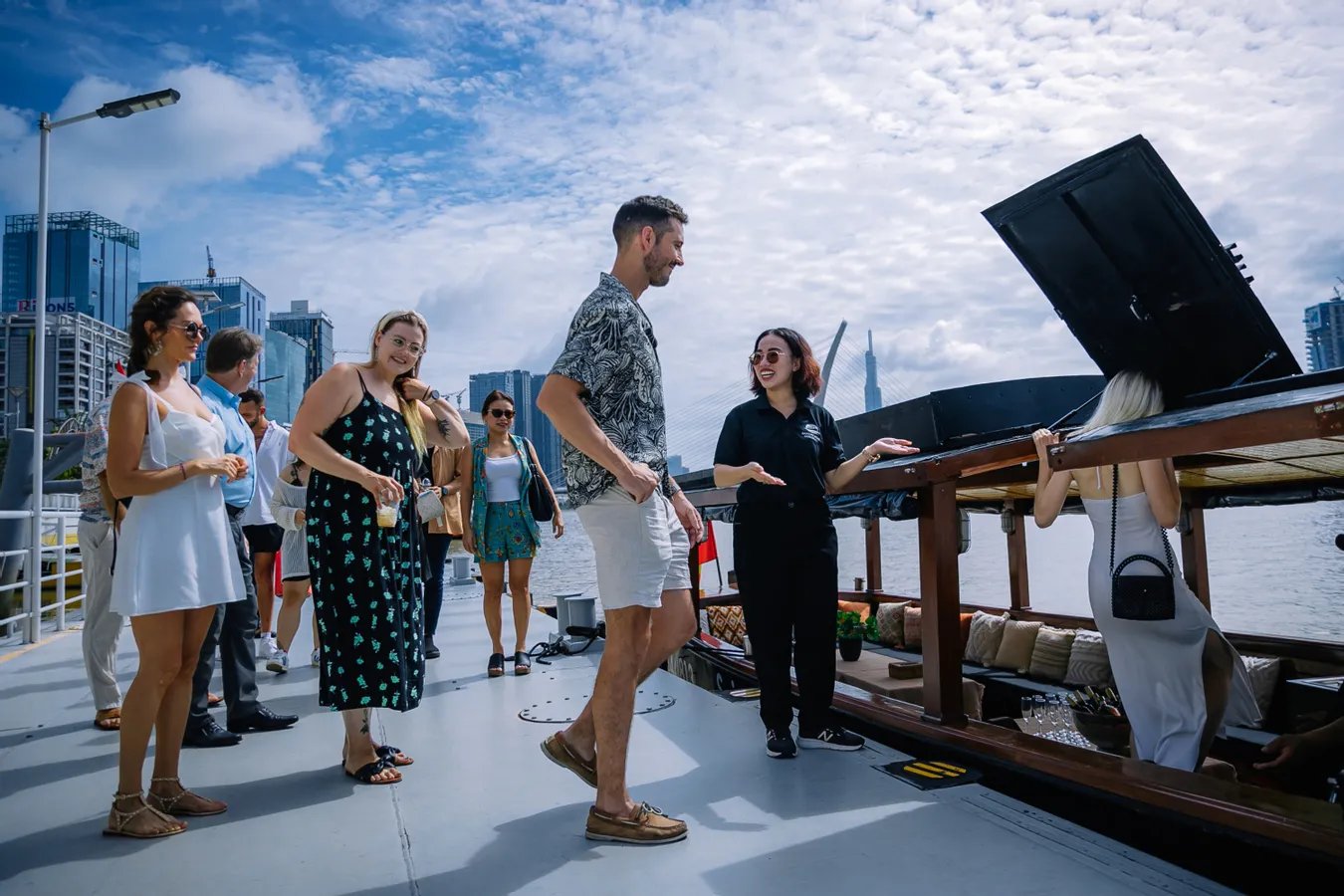 Saigon Boutique Cruise – Saigon River Sightseeing