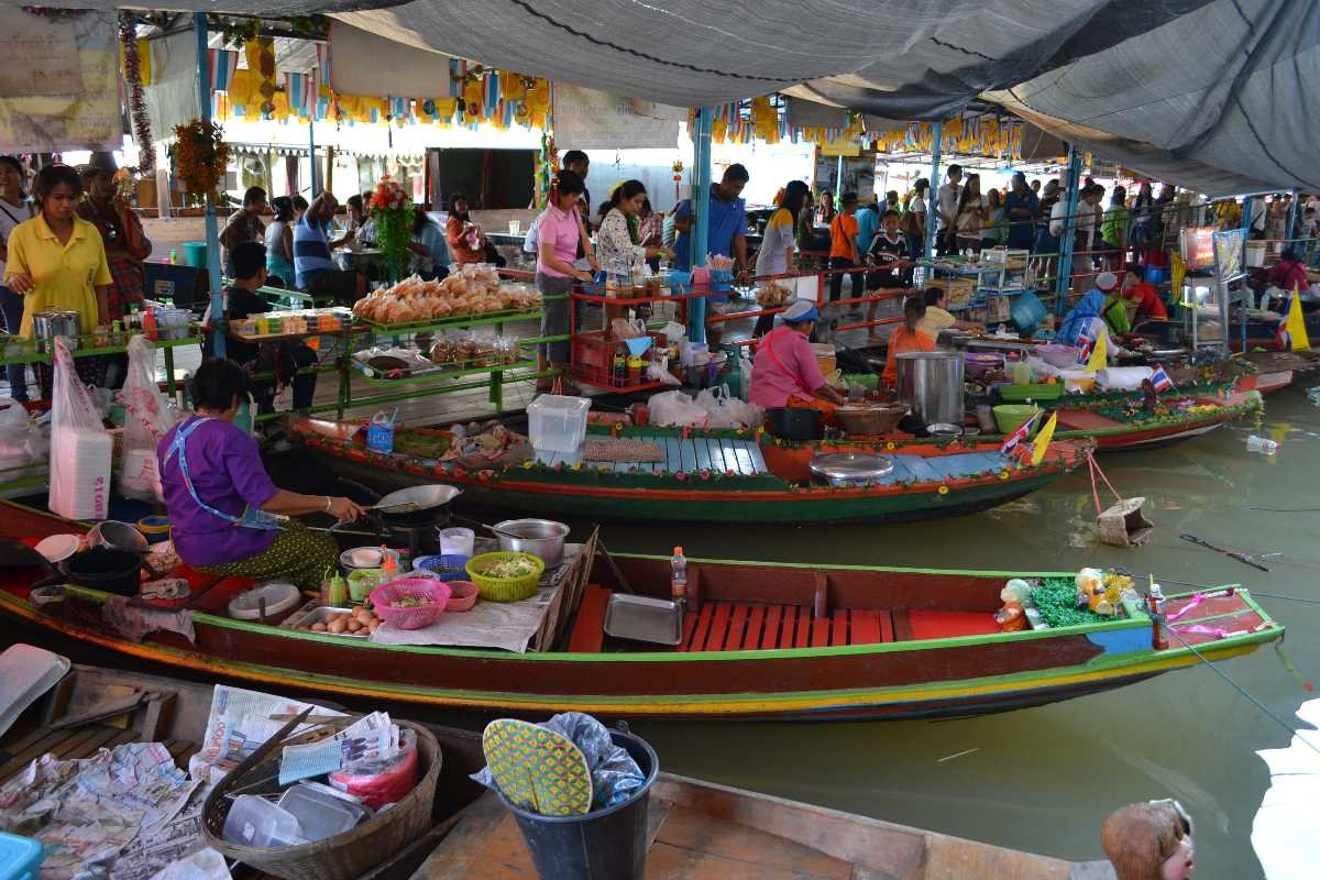 Skip the Line Admission Ticket Ayutthaya Floating Market Exp