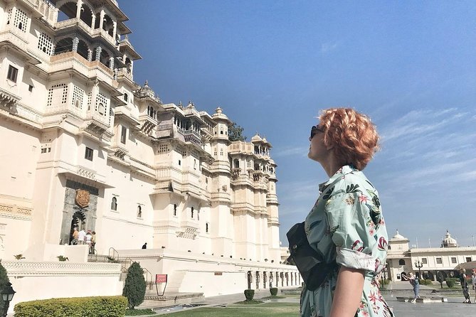 Udaipur Private Full Day Sightseeing Tour with Guide